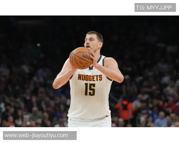 约基奇追平大O成NBA历史单场35分15篮板10助攻纪录的传奇时刻