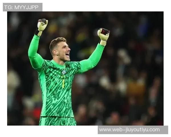 米兰关注巴西门将雨果索萨科林蒂安期待报价到来