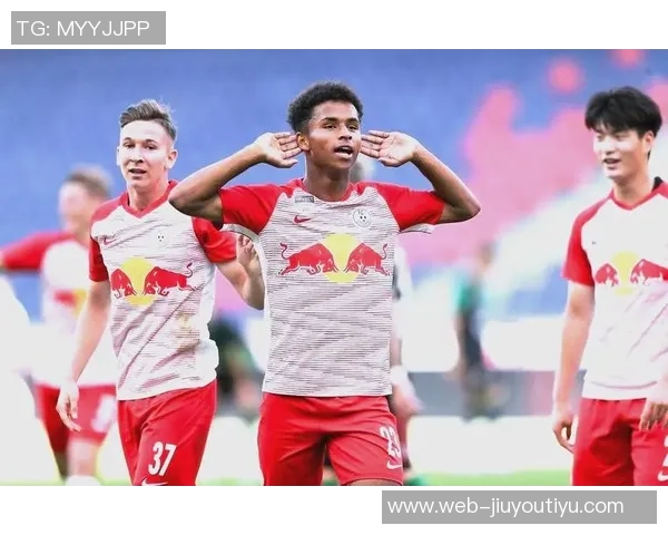 多特蒙德对阿德耶米实施罚款或考虑提前转会事宜